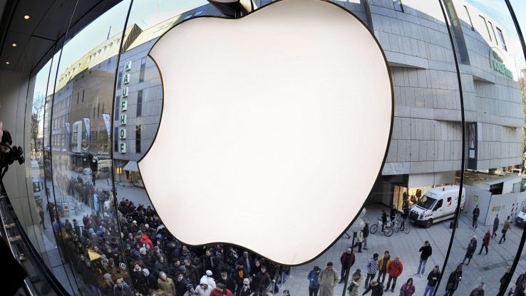 Antitrust, indagini su Apple e Samsung