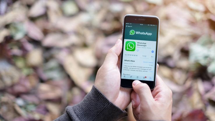 Aggiornamento WhatsApp Android, in arrivo sticker e molto altro