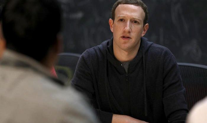 Gli inserzionisti minacciano l'addio a Facebook