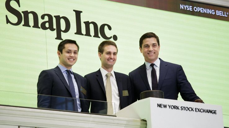 Apple: stampa, interessata a Snapchat