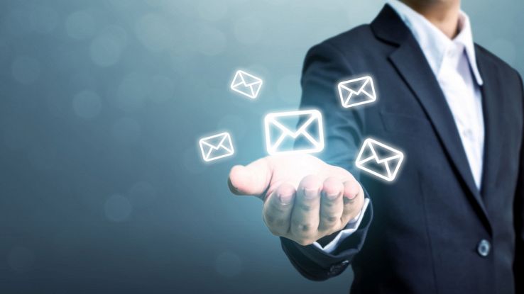 Con Libero Mail invia e ricevi i tuoi messaggi di posta