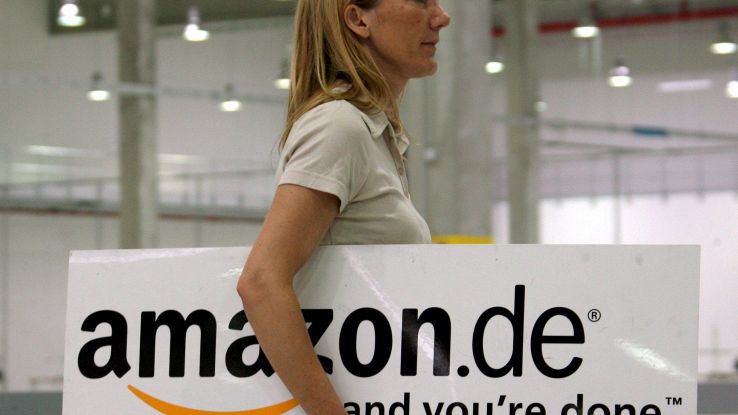 Boom conti Amazon, con Fb riscossa Fang