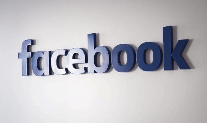 Facebook, rimossi oltre 580 milioni di profili fake