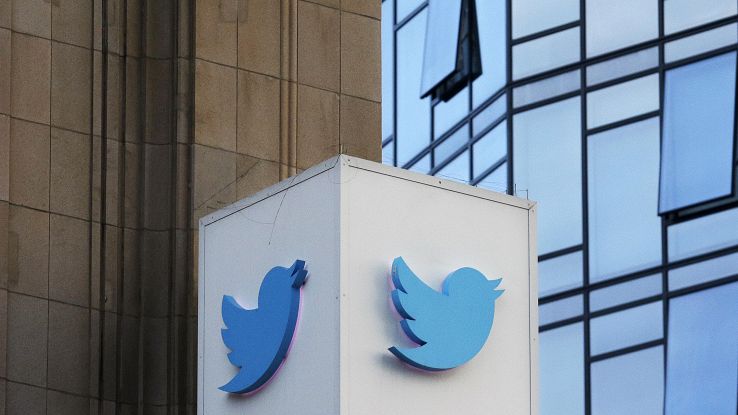 Twitter agli utenti, 'cambiate password'
