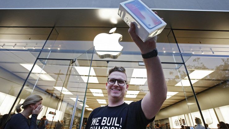 Apple, brevetto per display-specchio