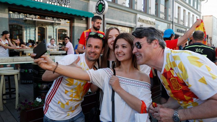 E' la giornata mondiale del selfie