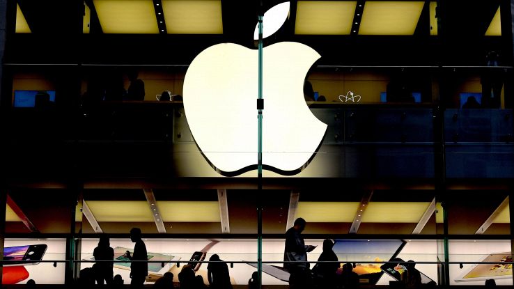 L'iPhone 'economico' arriverà in ritardo