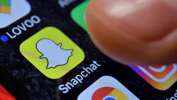 Snapchat, stop scambio denaro tra utenti