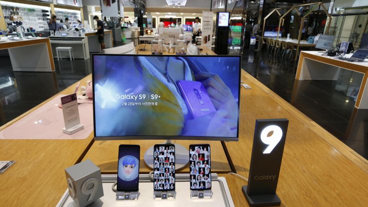 Samsung lancia display infrangibile