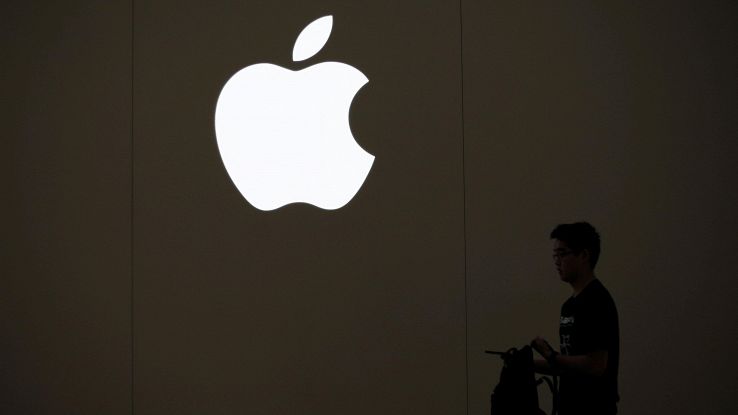 Giappone indaga su presunti abusi Apple