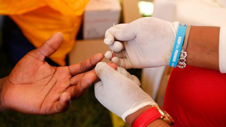 Sciolta Theranos, start up 'rock star'