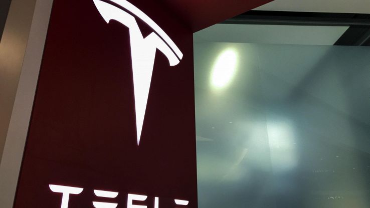 Una donna il nuovo presidente di Tesla