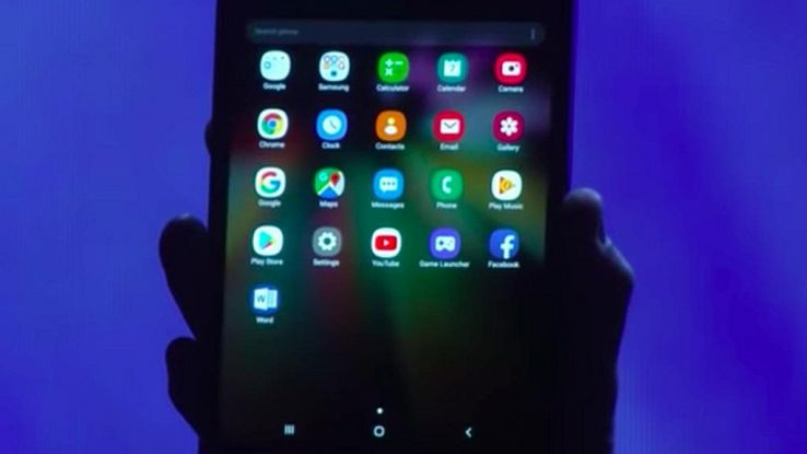 Samsung, il pieghevole arriverà a marzo