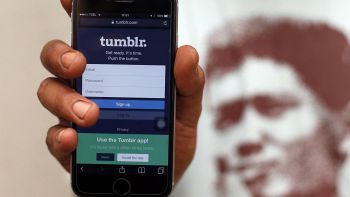 Tumblr: pedopornografia,via da App Store