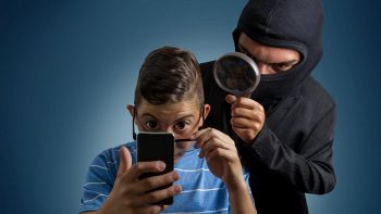 WhatsApp, cosa fare quando ti rubano lo smartphone