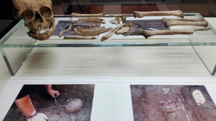 AI risolve i puzzle archeologici