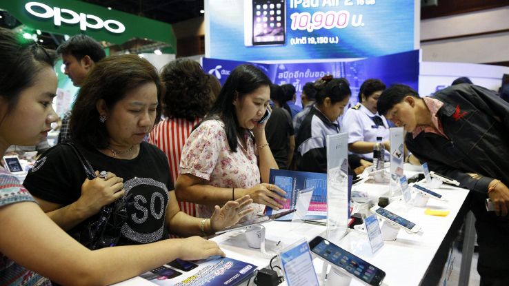 Smartphone in calo in 2018,è prima volta