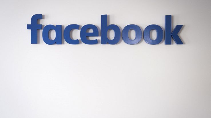 FB: 20dlr al mese per i dati dei giovani