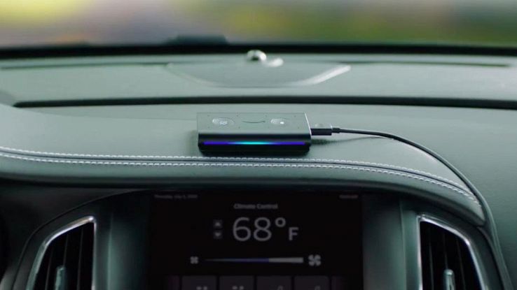 Amazon Echo Auto, un mln di prenotazioni