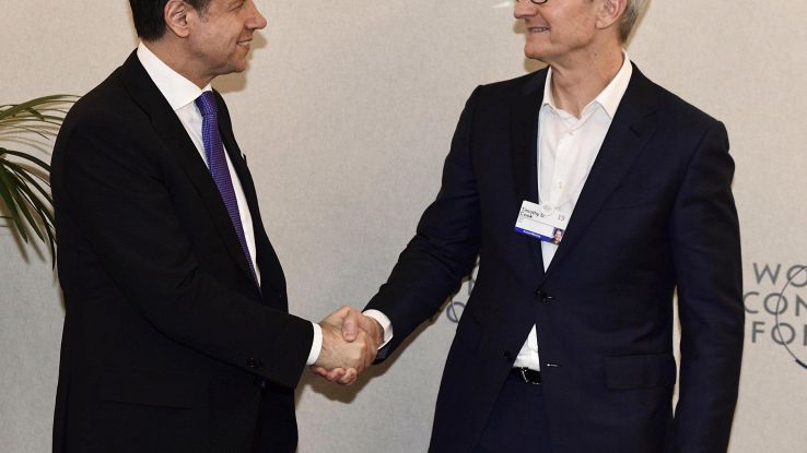 Conte, con Apple discussi investimenti