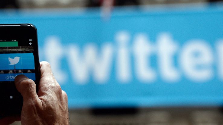 Safer Internet Day, Twitter lancia emoji