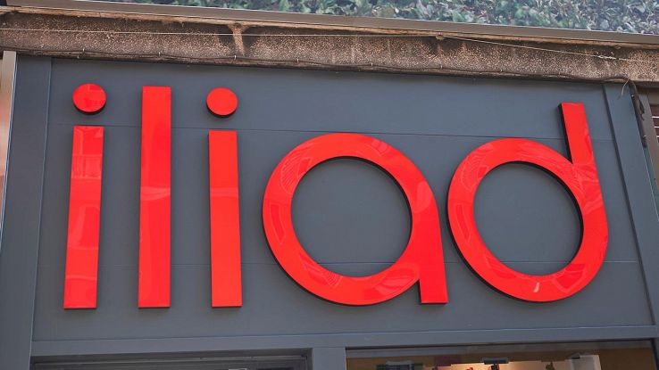 iliad insegna negozio milano