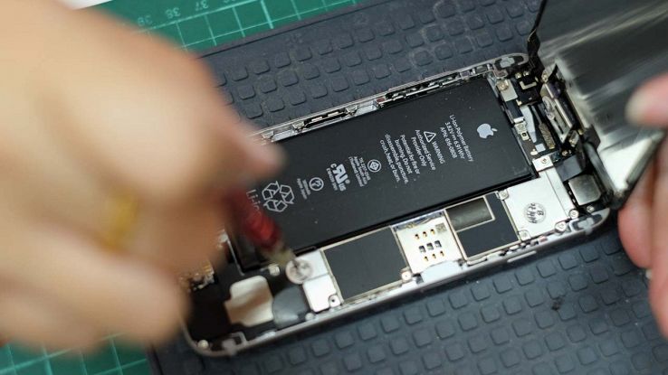 iPhone in riparazione