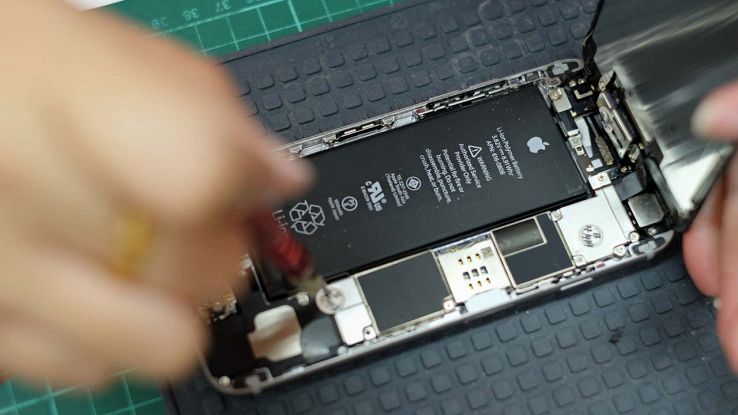 iPhone in riparazione