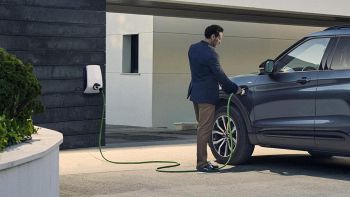 Auto elettrificate, per Ford il 2020 è l'anno della svolta