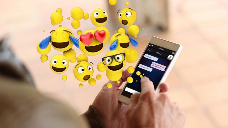 emoji smartphone