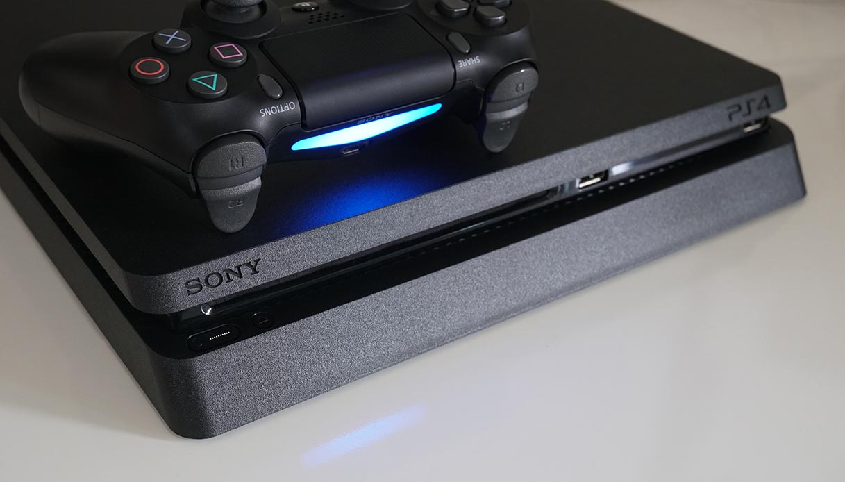 Sony lancia «Play at Home», scarica due giochi gratis su PlayStation 4 