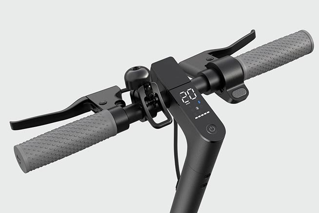 Mi Scooter 1S, motore e batteria