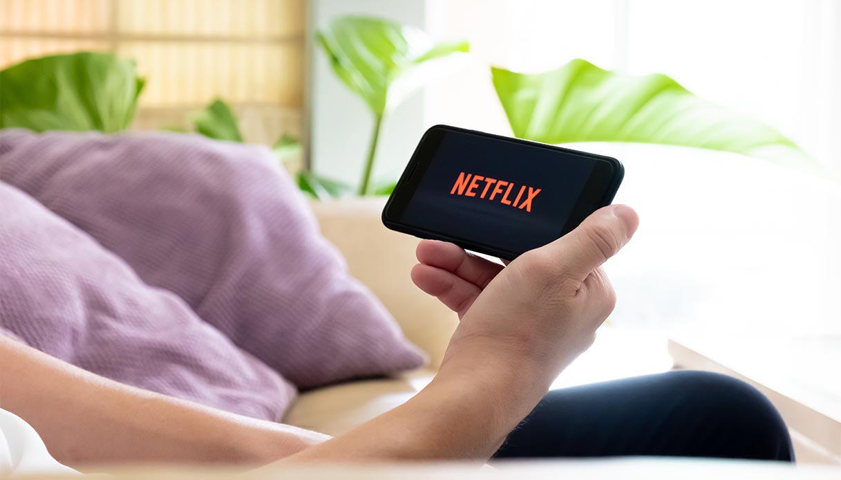 La festa è finita: l'abbonamento a Netflix non si potrà