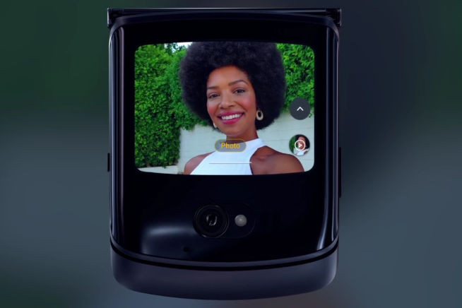 Motorola Razr 5G: tanta flessibilità