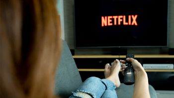 istruzioni per come cambiare lingua su netflix