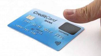 carta di credito impronta digitale biometrica