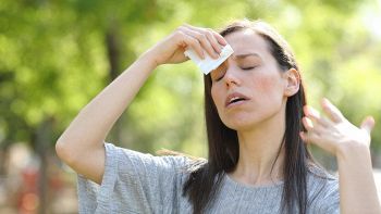 Perché l'umidità ci dà più fastidio del caldo?