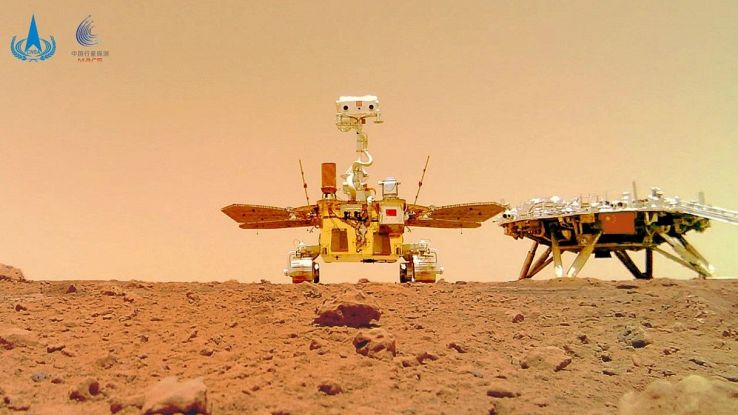 Il primo selfie "spaziale" arriva da Marte: la foto del rover cinese