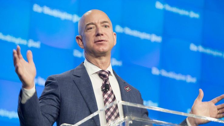 Bezos ha fatto alla NASA un'offerta miliardaria: la richiesta