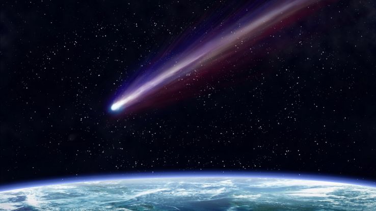 C'è uno strano oggetto metà asteroide e metà cometa