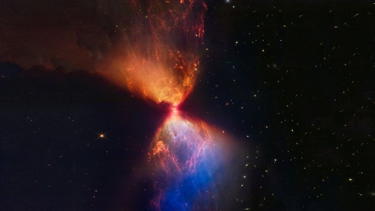 L'ESA cattura la nascita di una protostella: sembra una lingua di fuoco