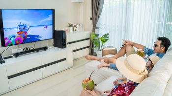 qual è la distanza giusta tra tv divano