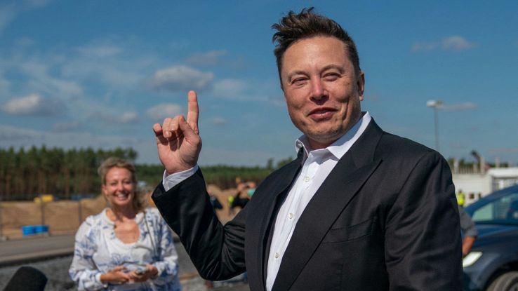 L'ultima genialata di Elon Musk: CO2 come carburante