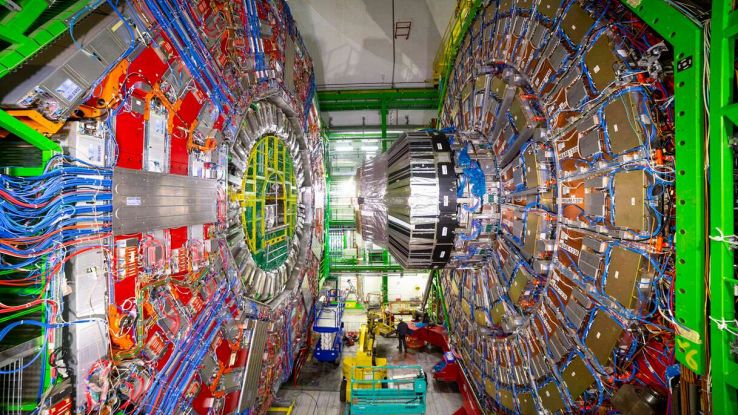 Guerra in Ucraina, anche la scienza si muove: la decisione del Cern