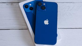 iPhone 13