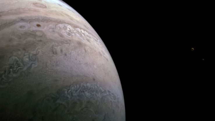 Giove, Io ed Europa nella foto della NASA