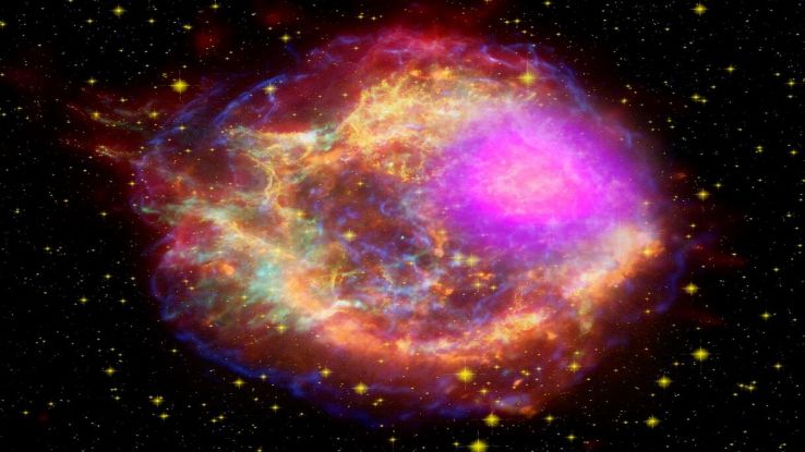 L'insolito comportamento della nota supernova: la spiegazione