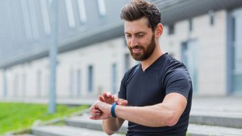 Collegare smartwatch al telefono