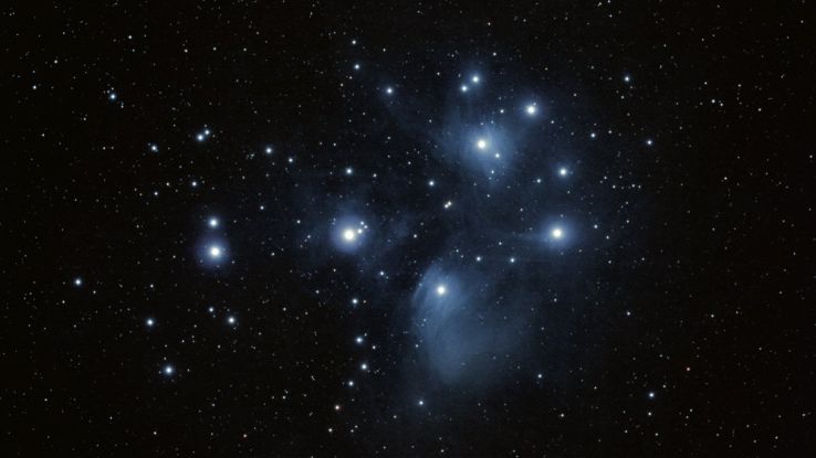 Cosa sappiamo sull'inaspettato ammasso stellare apparso in cielo