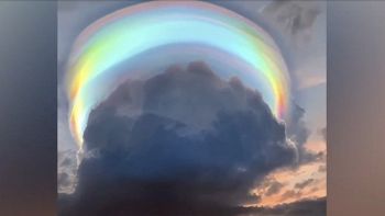 Nuvola arcobaleno, un fenomeno raro